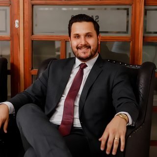 Foto do Dr. Paulo Camillo, advogado com atuação em Direito Previdenciário